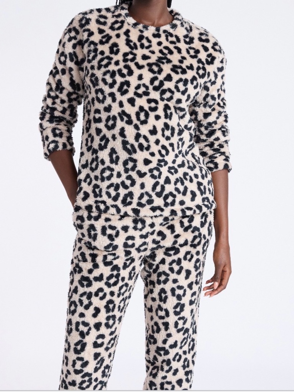 Cozy Leopard Print Fuzzy Loungewear Set - Black & Cream